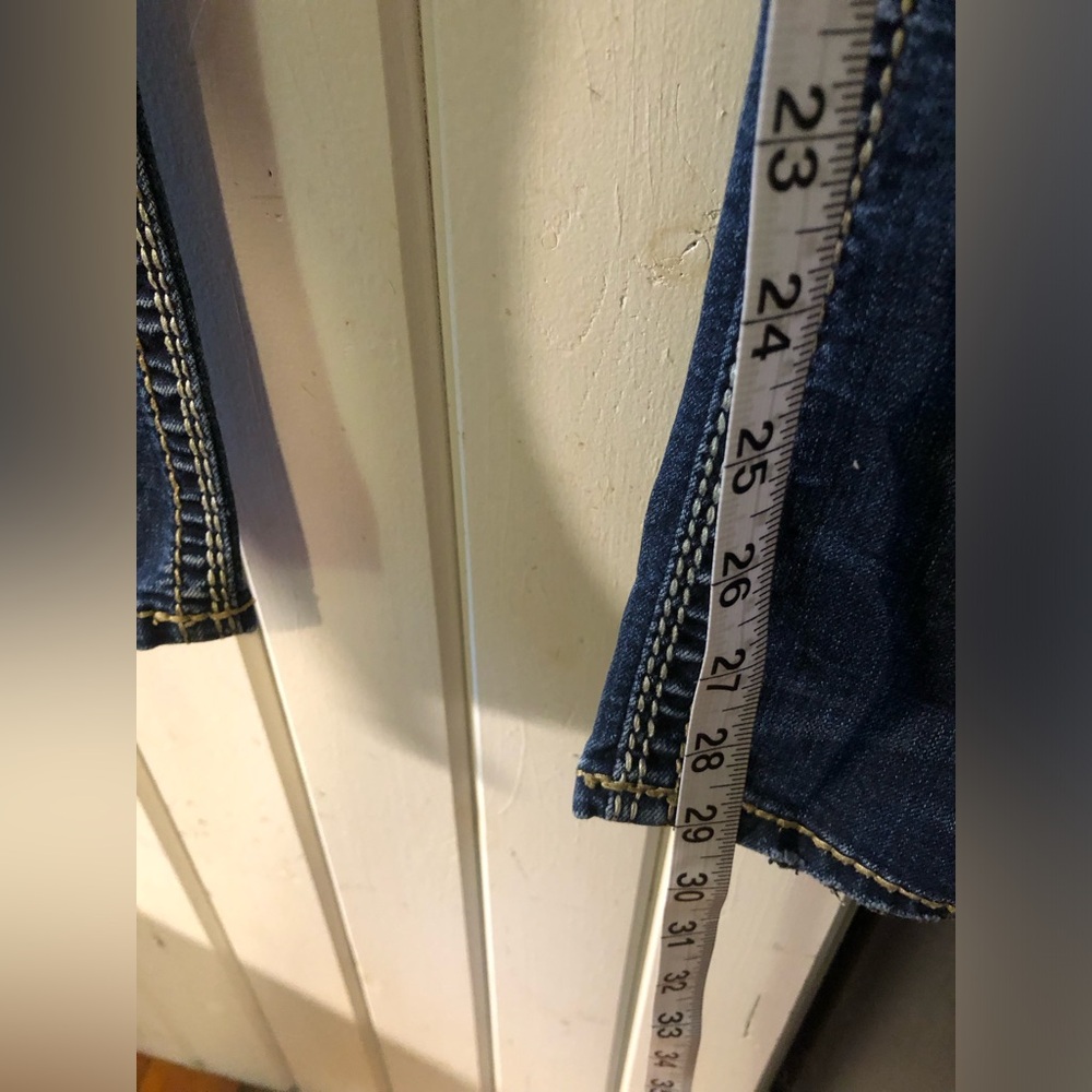 Silver Jeans - Picture 9 of 10